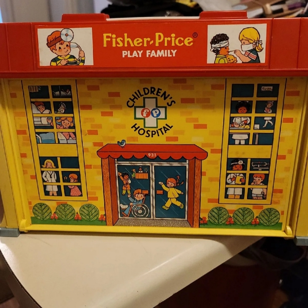 Fisher-Price hospital